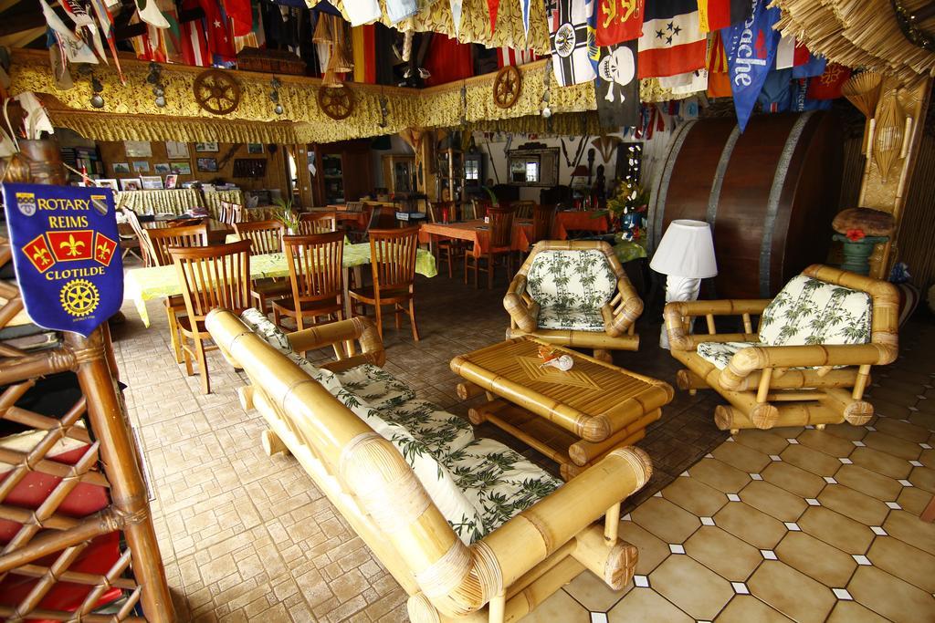 Pension Hibiscus Tahaa Uturoa 外观 照片