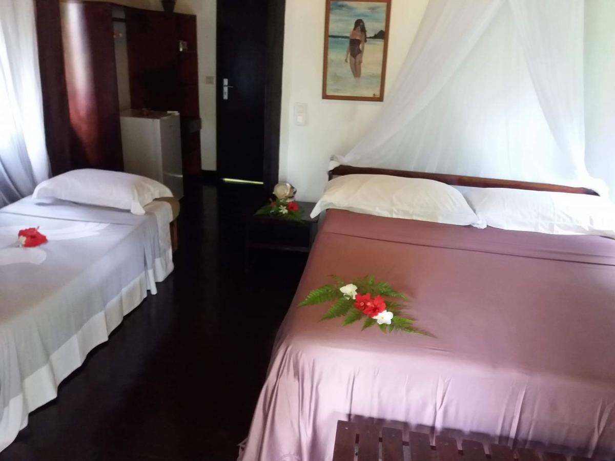 Pension Hibiscus Tahaa Uturoa 外观 照片
